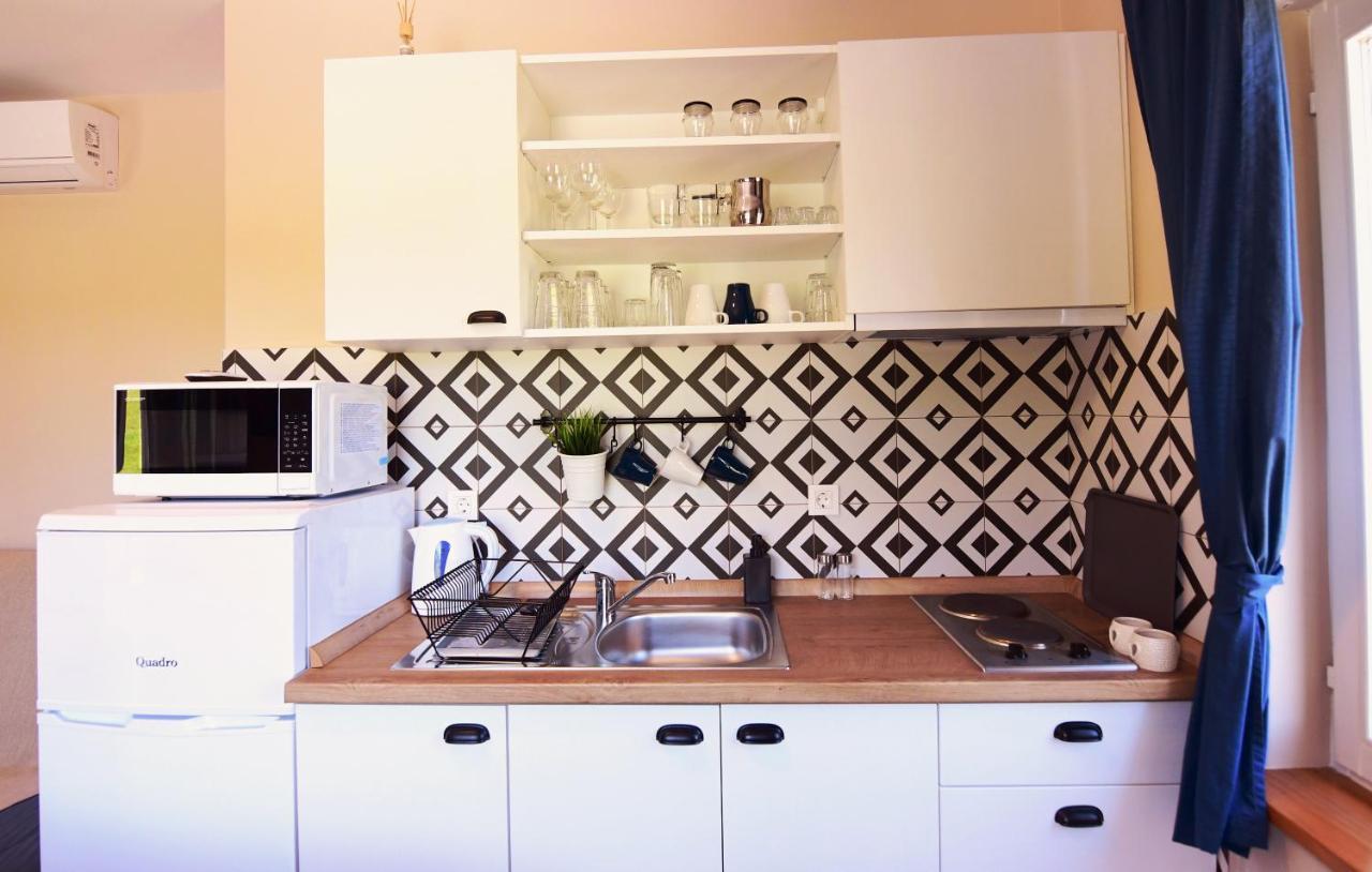 Apartmani Zagi Rakovica Exteriör bild