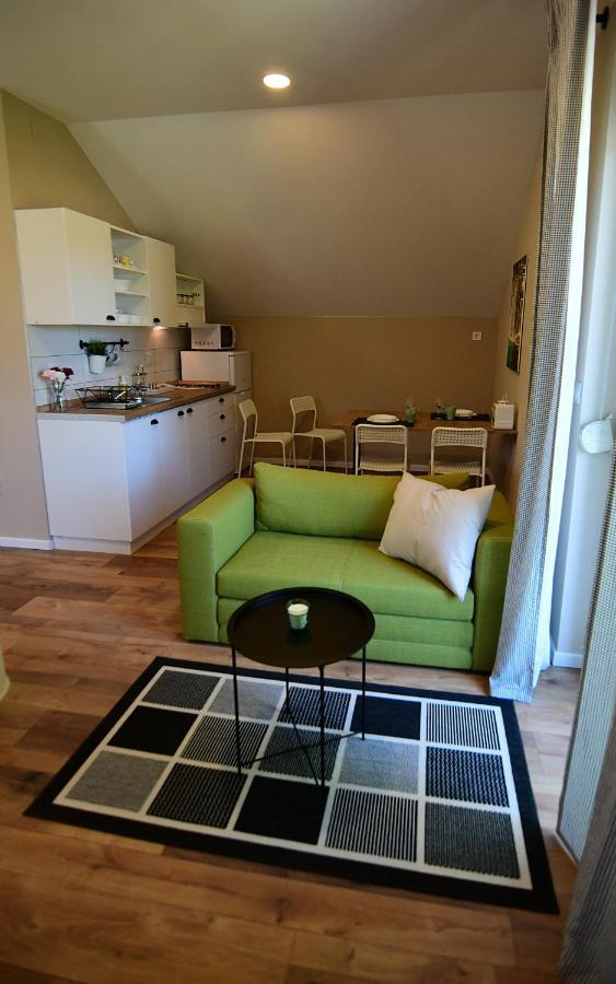 Apartmani Zagi Rakovica Exteriör bild