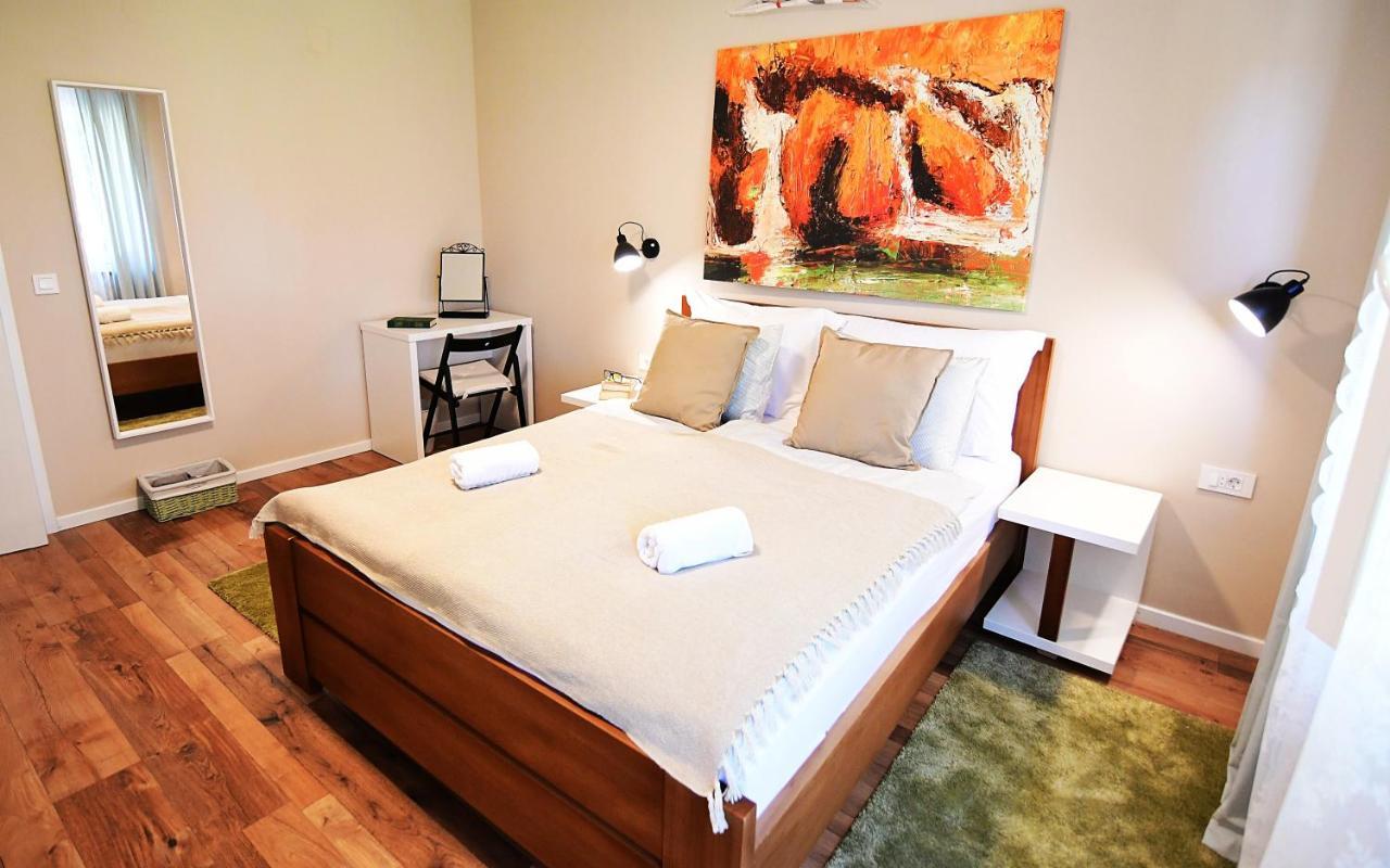 Apartmani Zagi Rakovica Exteriör bild
