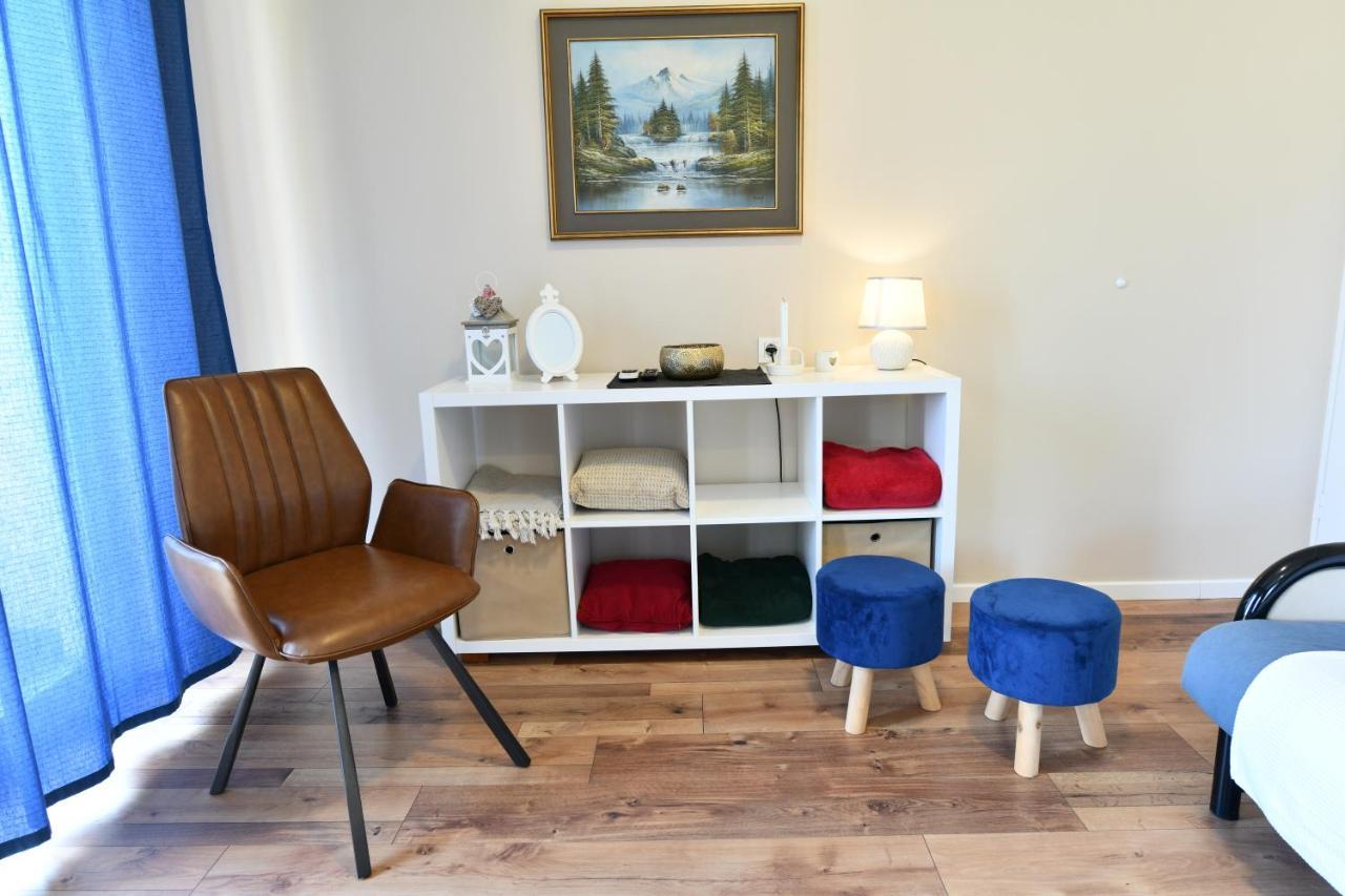 Apartmani Zagi Rakovica Exteriör bild